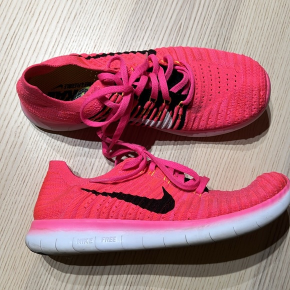NIKE knit sneakers - Picture 3 of 4